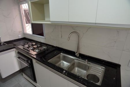 Apartamento à venda com 40m², 2 quartos e 1 vagaCozinha e Área de Serviço