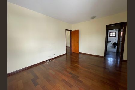 Casa de condomínio para alugar com 326m², 4 quartos e 6 vagas Casa de condomínio para alugar com 326m², 4 quartos e 6 vagasSuíte 1