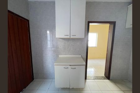 Casa de condomínio para alugar com 326m², 4 quartos e 6 vagas Casa de condomínio para alugar com 326m², 4 quartos e 6 vagasÁrea de Serviço