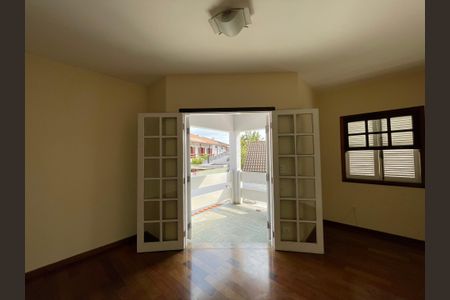 Casa de condomínio para alugar com 326m², 4 quartos e 6 vagas Casa de condomínio para alugar com 326m², 4 quartos e 6 vagasSuíte 1