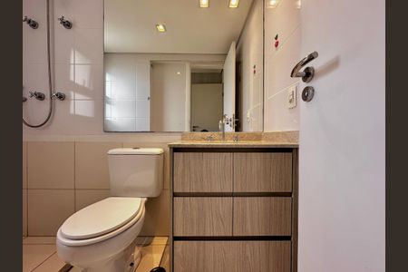 Apartamento para alugar com 109m², 3 quartos e 2 vagasBanheiro Suíte 1