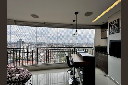 Apartamento para alugar com 109m², 3 quartos e 2 vagasVaranda