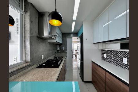 Apartamento para alugar com 109m², 3 quartos e 2 vagasCozinha