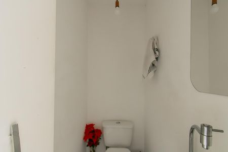 Lavabo de casa de condomínio à venda com 2 quartos, 103m² em Vila Ré, São Paulo