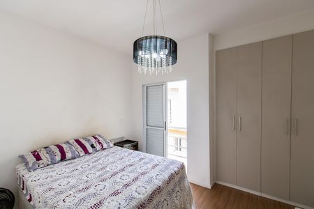 Casa de condomínio à venda com 103m², 2 quartos e 2 vagas Casa de condomínio à venda com 103m², 2 quartos e 2 vagasSuíte