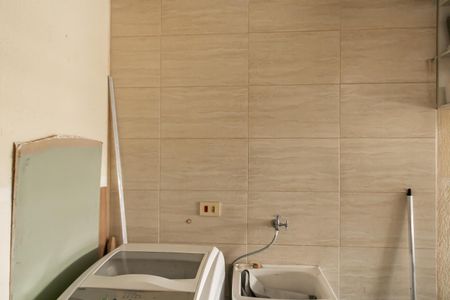 Casa de condomínio à venda com 103m², 2 quartos e 2 vagas Casa de condomínio à venda com 103m², 2 quartos e 2 vagasÁrea de Serviço