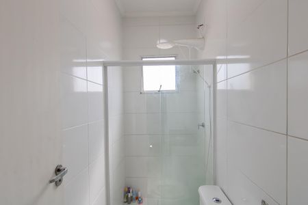 Casa de condomínio à venda com 103m², 2 quartos e 2 vagas Casa de condomínio à venda com 103m², 2 quartos e 2 vagasBanheiro Social