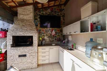 Casa à venda com 360m², 5 quartos e 4 vagas Casa à venda com 360m², 5 quartos e 4 vagasÁrea gourmet