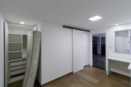 Casa à venda com 360m², 5 quartos e 4 vagas Casa à venda com 360m², 5 quartos e 4 vagasEdícula