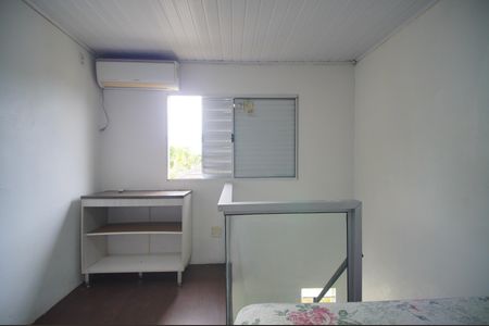 Quarto de kitnet/studio para alugar com 1 quarto, 40m² em Santos Dumont, São Leopoldo