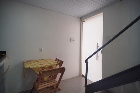 Sala/Cozinha de kitnet/studio para alugar com 1 quarto, 40m² em Santos Dumont, São Leopoldo