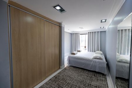 Casa de condomínio para alugar com 390m², 7 quartos e 4 vagasSuite 2