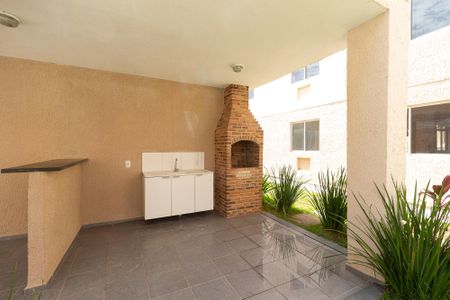 Apartamento para alugar com 45m², 2 quartos e 1 vagaÁrea comum - Churrasqueira