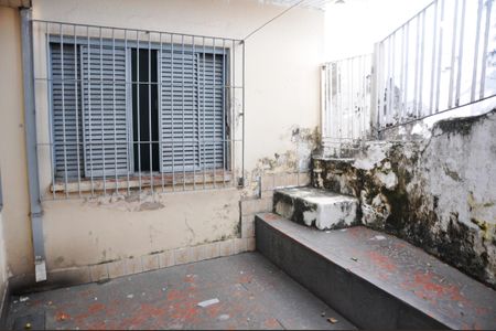 Casa para alugar com 60m², 2 quartos e 1 vagaÁrea comum