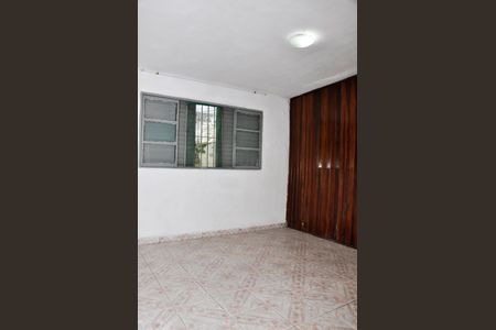 Casa para alugar com 60m², 2 quartos e 1 vagaQuarto