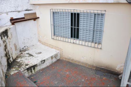 Casa para alugar com 60m², 2 quartos e 1 vagaÁrea comum