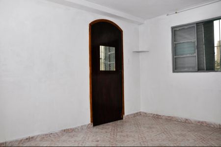 Casa para alugar com 60m², 2 quartos e 1 vagaQuarto