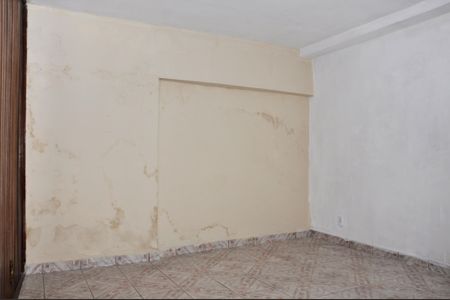 Casa para alugar com 60m², 2 quartos e 1 vagaQuarto