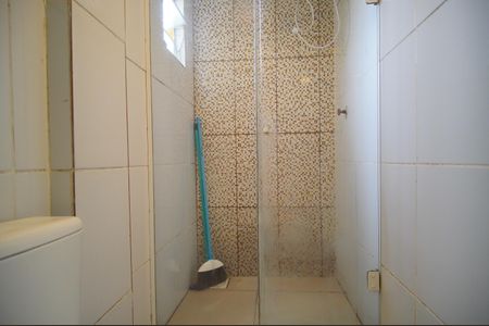 Banheiro de kitnet/studio para alugar com 1 quarto, 40m² em Santos Dumont, São Leopoldo