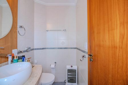 Apartamento à venda com 76m², 2 quartos e 2 vagasBanheiro 1