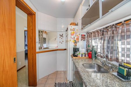 Apartamento à venda com 76m², 2 quartos e 2 vagasCozinha