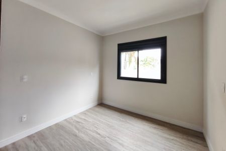 Casa de condomínio à venda com 260m², 3 quartos e 4 vagasSuíte 1