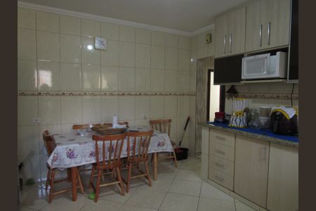 Casa à venda com 170m², 2 quartos e 1 vagaCozinha