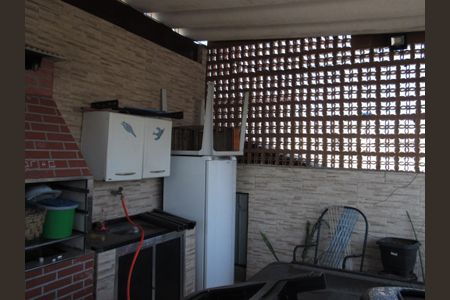 Casa à venda com 170m², 2 quartos e 1 vagaTerraço