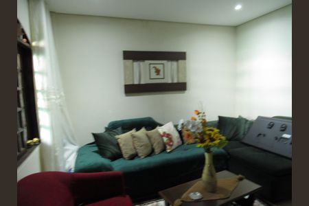 Sala de casa à venda com 2 quartos, 170m² em Veloso, Osasco