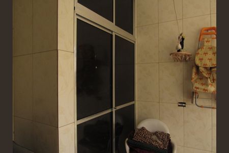 Casa à venda com 170m², 2 quartos e 1 vagaÁrea de Serviço