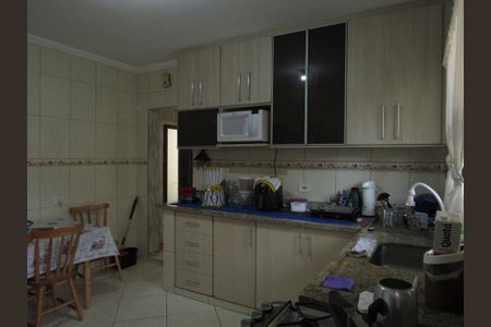 Casa à venda com 170m², 2 quartos e 1 vagaCozinha