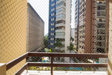 Apartamento para alugar com 75m², 2 quartos e 1 vagaTerraço - vista
