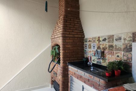 Casa à venda com 150m², 3 quartos e 2 vagas Casa à venda com 150m², 3 quartos e 2 vagasÁrea comum