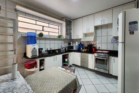 Casa à venda com 150m², 3 quartos e 2 vagas Casa à venda com 150m², 3 quartos e 2 vagasCozinha