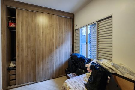 Casa à venda com 150m², 3 quartos e 2 vagas Casa à venda com 150m², 3 quartos e 2 vagasQuarto 1