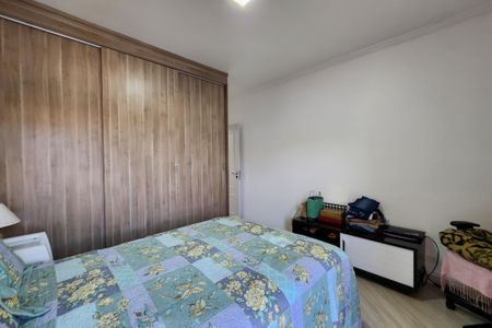 Casa à venda com 150m², 3 quartos e 2 vagas Casa à venda com 150m², 3 quartos e 2 vagasQuarto 2