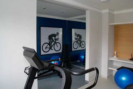 Apartamento para alugar com 43m², 2 quartos e sem vaga Apartamento para alugar com 43m², 2 quartos e sem vagaÁrea comum - Academia