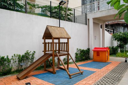 Apartamento para alugar com 43m², 2 quartos e sem vaga Apartamento para alugar com 43m², 2 quartos e sem vagaÁrea Comum - Playground