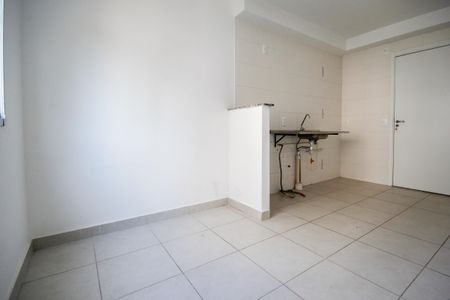 Apartamento para alugar com 43m², 2 quartos e sem vaga Apartamento para alugar com 43m², 2 quartos e sem vagaSala