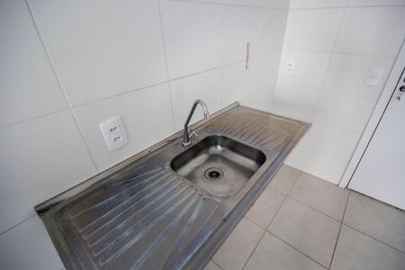 Apartamento para alugar com 43m², 2 quartos e sem vaga Apartamento para alugar com 43m², 2 quartos e sem vagaCozinha
