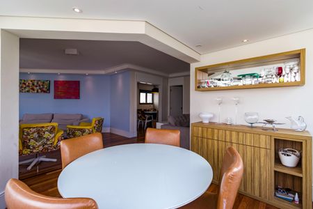 Sacada de apartamento à venda com 3 quartos, 117m² em Vila Andrade, São Paulo