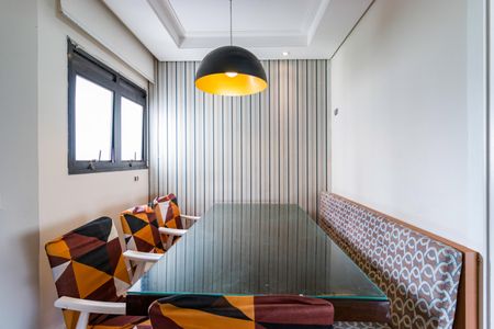 Apartamento à venda com 117m², 3 quartos e 3 vagas Apartamento à venda com 117m², 3 quartos e 3 vagasCopa