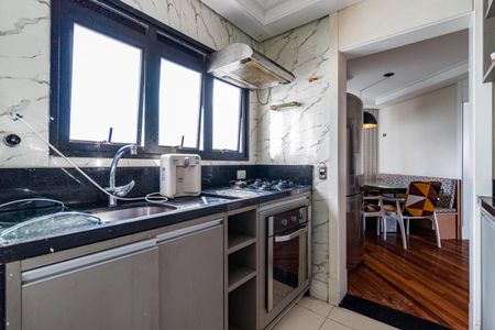 Apartamento à venda com 117m², 3 quartos e 3 vagas Apartamento à venda com 117m², 3 quartos e 3 vagasCozinha