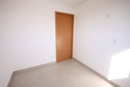 Apartamento à venda com 74m², 3 quartos e 2 vagasQuarto 1