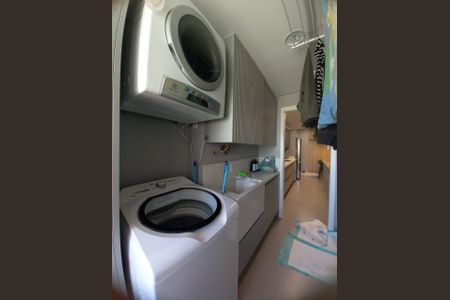 Apartamento à venda com 159m², 3 quartos e 2 vagasLAVANDERIA
