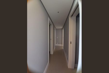 Apartamento à venda com 159m², 3 quartos e 2 vagasCORREDOR