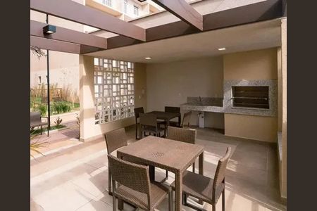 Apartamento à venda com 28m², 1 quarto e sem vaga Apartamento à venda com 28m², 1 quarto e sem vagaÁrea comum - Churrasqueira