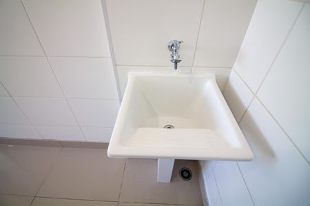 Apartamento à venda com 28m², 1 quarto e sem vaga Apartamento à venda com 28m², 1 quarto e sem vagaÁrea de Serviço