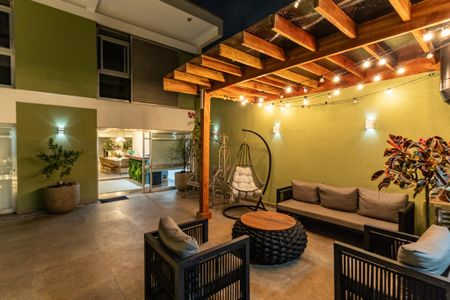 Casa à venda com 360m², 3 quartos e 3 vagas Casa à venda com 360m², 3 quartos e 3 vagasEspaço Gourmet