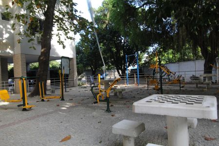 Apartamento à venda com 48m², 2 quartos e 1 vagaÁrea comum - Academia da terceira idade